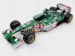 Jaguar R3 2002 года
